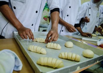 Siswa SMKN 1 Arjasari Mengikuti Uji Kompetensi Keahlian