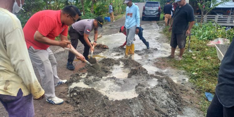 Aksi Nyata Pedamaran 1 untuk Perbaikan Jalan dan Fogging Bersama Aparat