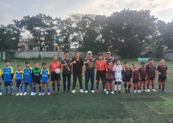 Turnamen Sepak Bola Usia Dini Piala Series II Di Bandung Oleh H. Mugi Sudjana