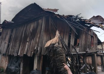 Rumah di Pedamaran VI Runtuh, Warga Selamat dari Terjangan Angin