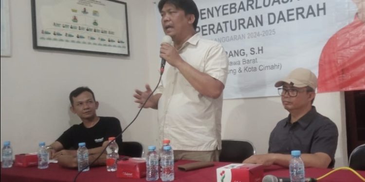 Sosialisasi Perda Jabar di Kiaracondong Bahas Hak Tenaga Kerja oleh Rafael Situmorang