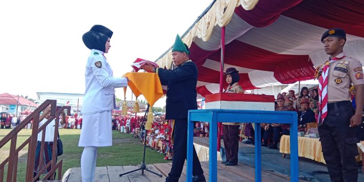 Paskibra Pedamaran Berhasil Kibarkan Merah Putih di HUT ke-80 RI
