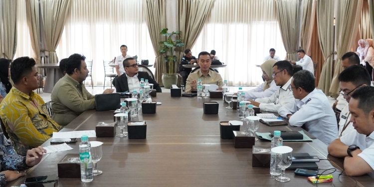 Audiensi DPC PERADI Kayuagung dengan Bupati OKI H Muchendi Mahzareki