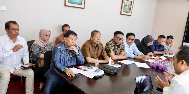 Bapemperda DPRD Jabar Konsultasikan Penyesuaian Ranperda Pajak Daerah ke Kemendagri