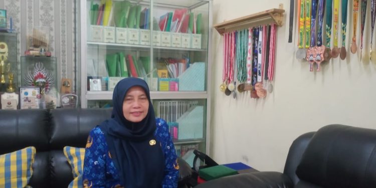 Prestasi dan Integritas Jadi Landasan Ani Susana Pimpin SMPN 14 Bandung