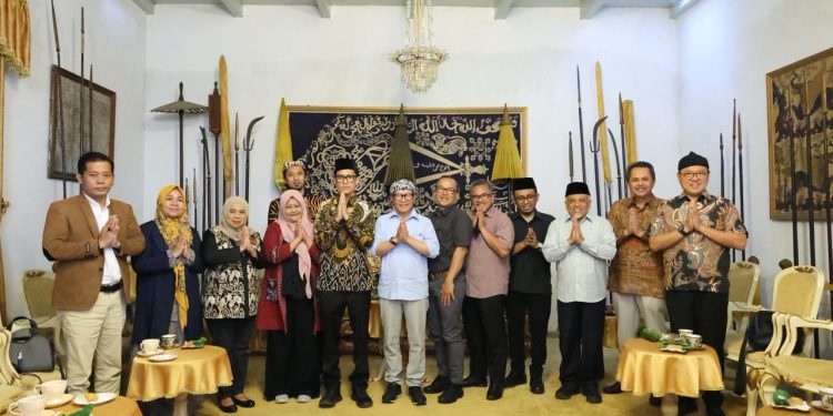 Pansus XII DPRD Jabar Gunakan Identitas Budaya Cirebon sebagai Rujukan Ranperda