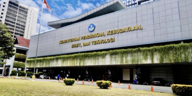 Alokasi Rp14 Triliun untuk Guru Non-ASN oleh Kemendikdasmen pada 2026